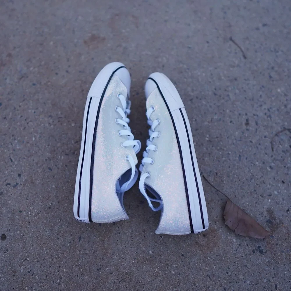 Converse Glitter Low Top Sneakers White Iridescent Chuck Taylor Size 5 Y2K Kawai